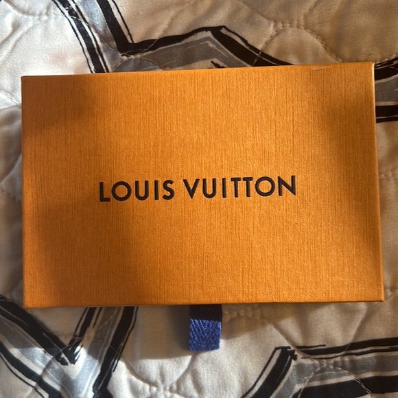 Louis Vuitton card case - Picture 6 of 6